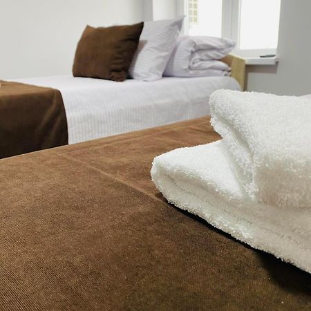 Під Явором New Hotel Drogomirchany Ruang foto