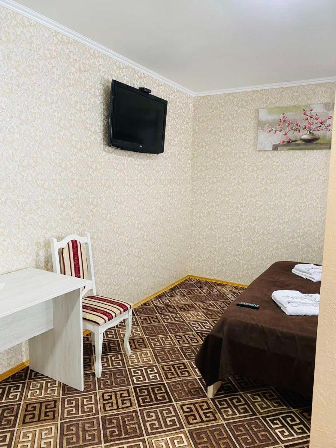 Під Явором New Hotel Drogomirchany Bagian luar foto