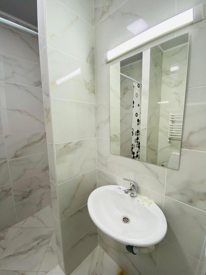 Під Явором New Hotel Drogomirchany Bagian luar foto