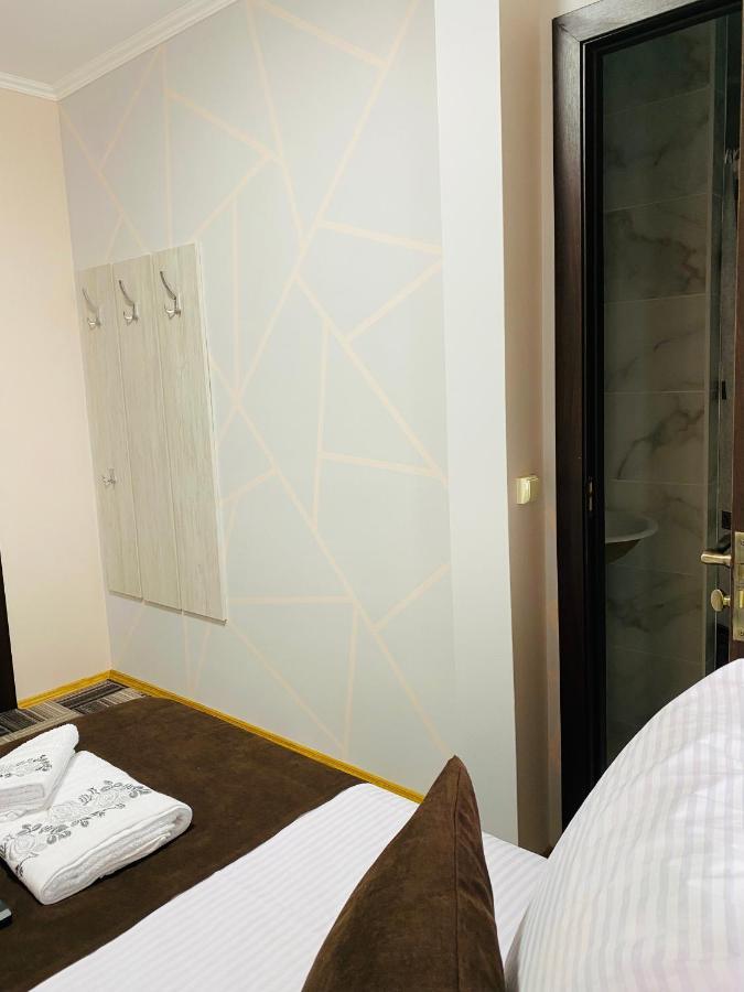 Під Явором New Hotel Drogomirchany Bagian luar foto
